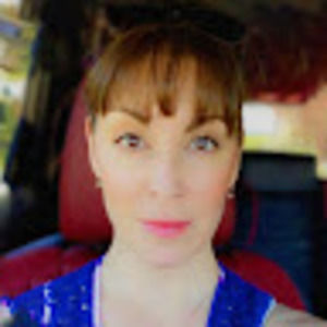 Meet your Posher, Kendra